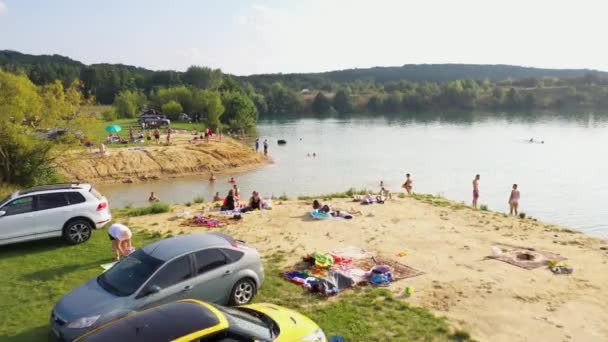 Mogylivka Ukraine August 2022 Flooded Quarry Resting Place Beach Beach — ストック動画