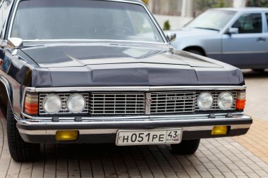 Cheboksary, Chuvashia / Rusya-09.25.2021 - eski arabaların sergisi