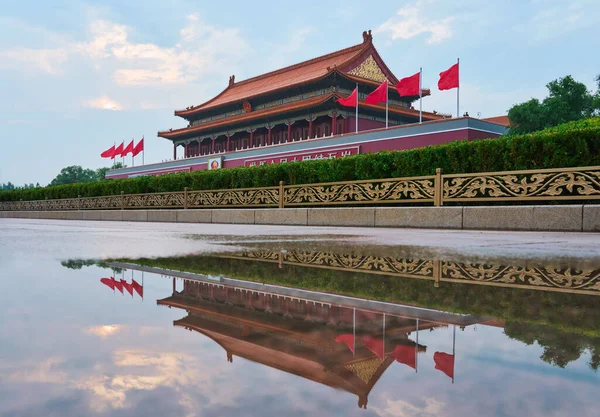 Torre Portão Tiananmen Depois Chuva Vista Arquitetônica Marco Pequim China — Fotografia de Stock