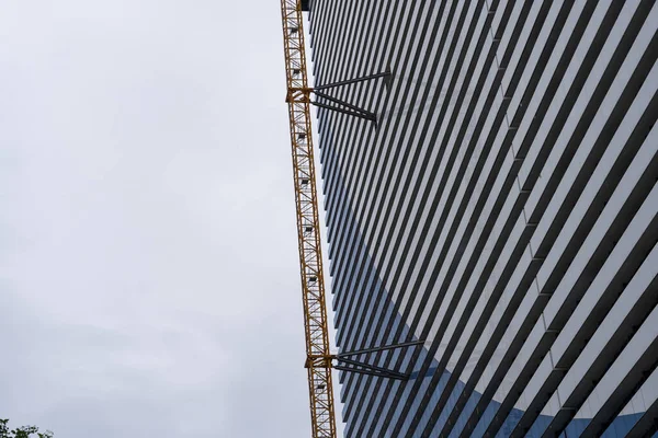 Very Large Apartment Building Forms Interesting Pattern Ornament Clear Sky — Stock Photo, Image