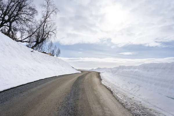 Dirt Road Mountains Norway Winter Lot White Snow Has Reached — Stock Photo, Image