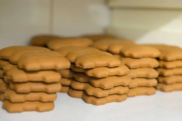 Πολλοί Έτοιμοι Made Gingerbreads Συλλέγονται Ένα Σωρό — Φωτογραφία Αρχείου