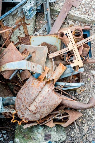 Verzameling Van Schroot Roestig Metaal Recycling Sorteren — Stockfoto