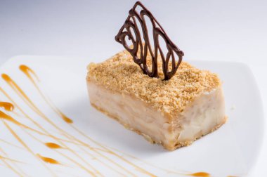 Hafif arka planda çocuk oyuncağı.