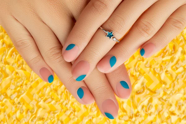 Close Womans Hands Summer Manicure Yellow Background Manicure Design Trends — Photo