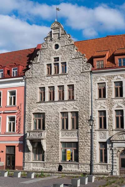 Stadtbild Von Tallinn Schönes Historisches Haus Der Straße Harju Der — Stockfoto