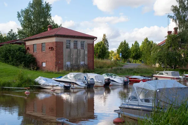 Small Motorboats Pier Loimijoki River — Stock Photo, Image