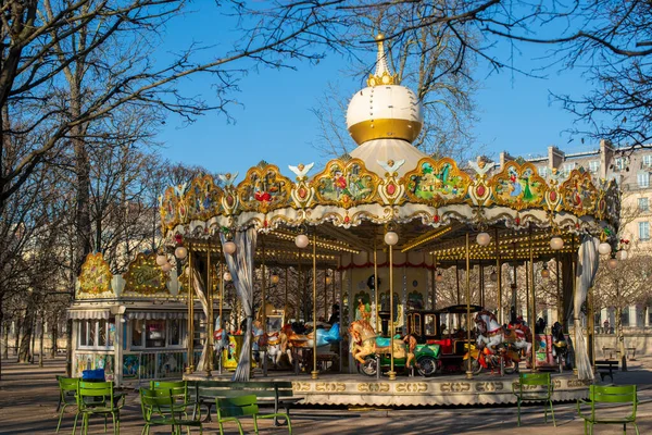 Old French Carousel Louvre Park Sunny Winter Day Traditional Fairground — Stock Photo, Image