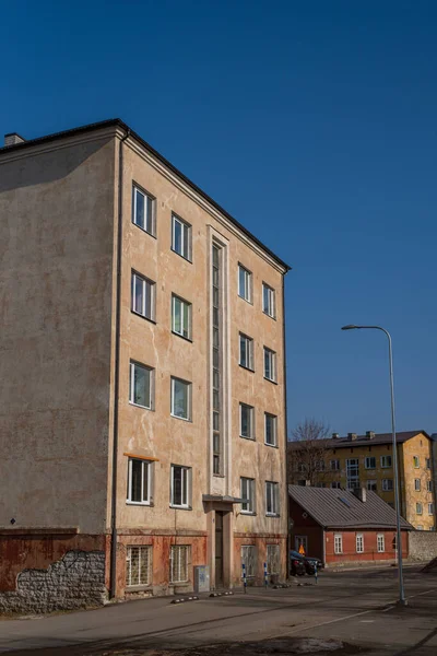 Antigo Edifício Apartamentos Pós Soviéticos Centro Cidade Tallinn Estoniano Kesklinn — Fotografia de Stock
