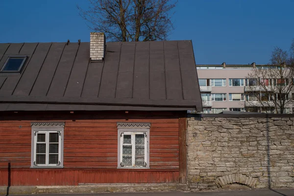 View Old Wooden House Post Soviet Apartment Building Background Architectural — стоковое фото