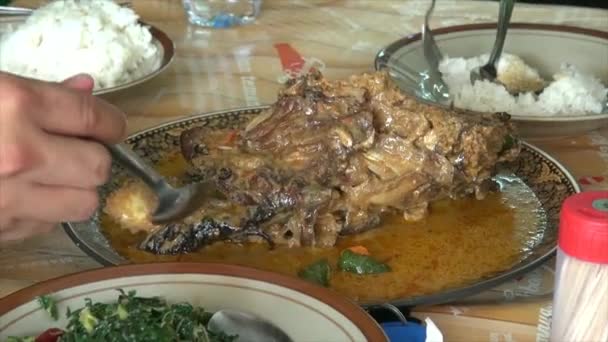 Culinary Mangut Typical Semarang Indonesia Sea Catfishes — Vídeo de Stock