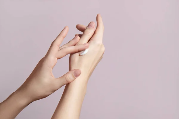 Beautiful Woman Hands Female Hands Applying Cream Lotion Spa Manicure — Stock fotografie