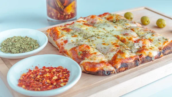 Kvadratpizza Mozzarellaost — Stockfoto