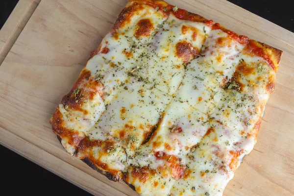 Pizza Cuadrada Queso Mozzarella —  Fotos de Stock