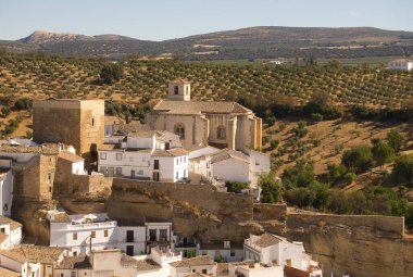 SETENIL DE LAS BODEGAS, CADIZ, SPAIN, SEPTEMBER, 5, 2022: Views of the village of Setenil in Andalucia,Spain,famous for being one of the most beautiful villages in Spain and for its famous cave houses