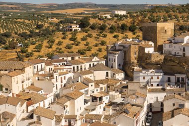 SETENIL DE LAS BODEGAS, CADIZ, SPAIN, SEPTEMBER, 5, 2022: Views of the village of Setenil in Andalucia,Spain,famous for being one of the most beautiful villages in Spain and for its famous cave houses