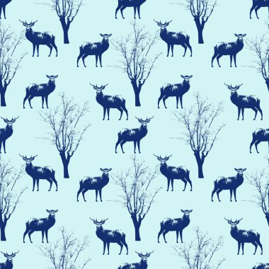 Ren geyiği ve kış ağacının olduğu kusursuz bir kış manzarası.