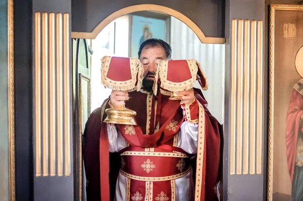 Sacerdote Religioso Durante Servizio Chiesa Cerimonia Spirituale Religione Autentica Santa — Foto Stock