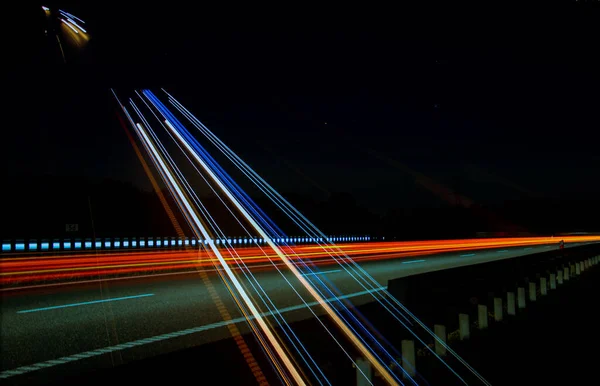 Luces Carretera Nocturnas Luces Coches Movimiento Por Noche Larga Exposición — Foto de Stock