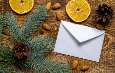 Tatiller için zarf. Noel tebrikleri bir not için