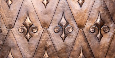 Bakır bir plaka, arka plan