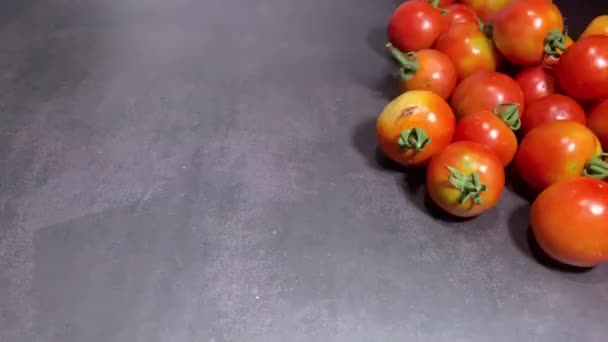 一堆新鲜的西红柿 — 图库视频影像