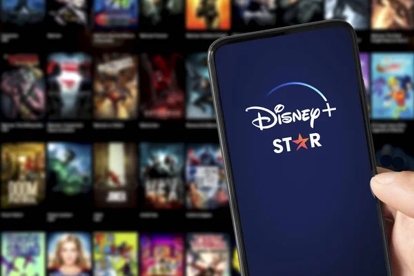 Logotipo Disney Star Pantalla Smarthphone Abr 2022 Sao Paulo Brasil Fotos De Stock