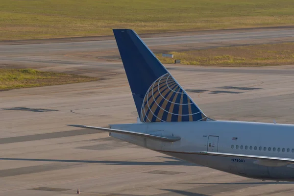 United Airlines Logo Boeing Tail Gru Airport Maj 2022 Sao — Stockfoto