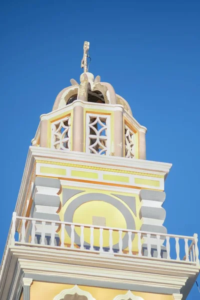 Beautiful Colorful Greek Orthodox Church Blue Sky Fira Santorini Greece — Stock Photo, Image