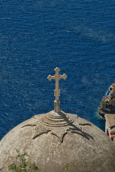 Luchtfoto Van Top Van Een Oude Kapel Met Een Kruisbeeld — Stockfoto