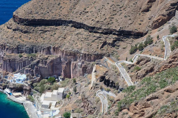 Eski Santorini limanına giden adımlar. 