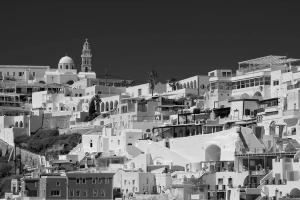 그리스 산토리니 2021 그리스 산토리니에 마을의 발코니가 그림같은 빌라들의 파노라마식 — 스톡 사진