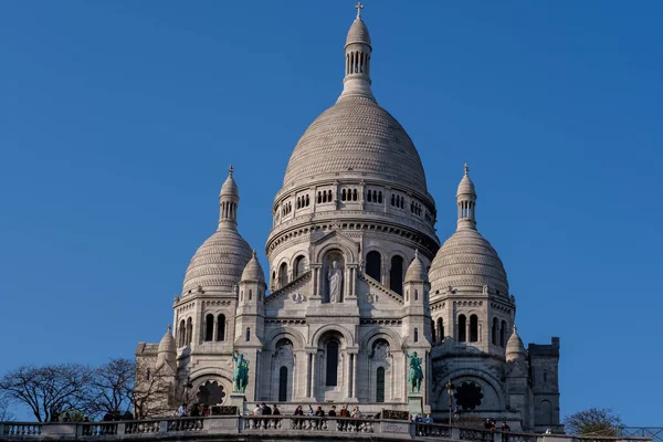 París Francia Marzo 2022 Vista Hermosa Famosa Iglesia Blanca Sagrado — Foto de Stock