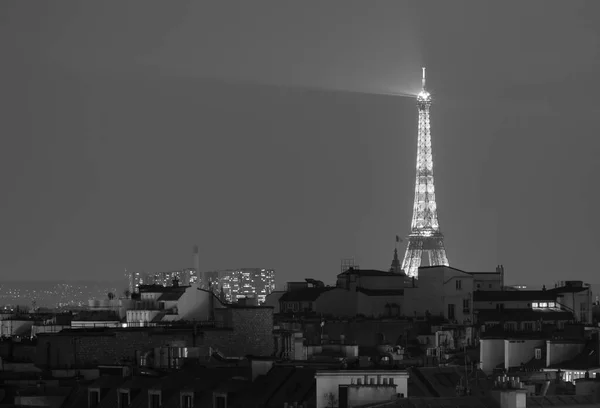 View Stunning Illuminated Eiffel Tower Rooftops Paris Black White — Stock Photo, Image