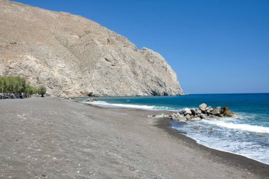 Santorini 'deki limanın panoramik manzarası, volkan, Fira, Imerovigli, Firostefani ve Oia.
