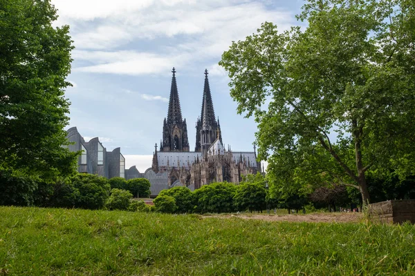 德国科隆令人震惊的大教堂多姆 — 图库照片