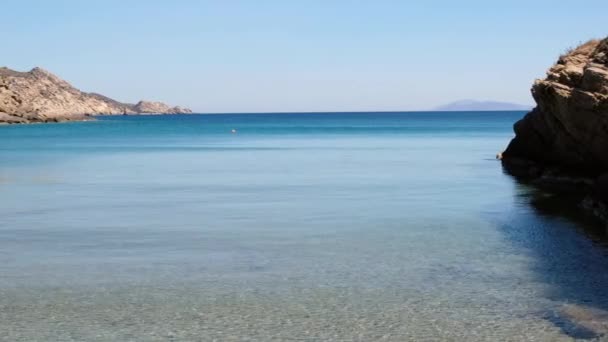 Incredibile Vista Sulla Bellissima Spiaggia Turchese Kolitsani Ios Grecia — Video Stock