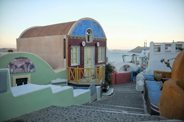 Oia Greece May 2021 View Beautiful Colorful Traditional Coffee Shop — ストック写真