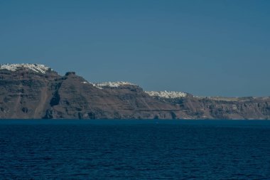 Santorini 'deki Imerovigli, Firostefani ve Fira' nın panoramik manzarası
