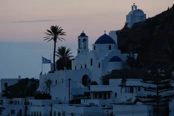 Панорама Мальовничого Острова Йос Греції Його Знаменитим Пальмовим Деревом Церквами — стокове фото