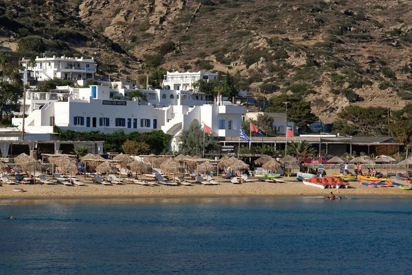 Ios Greece Червня 2021 Вид Знаменитий Піщаний Пляж Мілопотас Греції — стокове фото