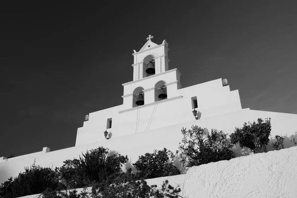 View Beautiful Whitewashed Greek Orthodox Church Island Ios Black White — Fotografia de Stock
