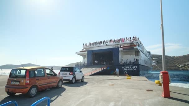 Ios Grecia Septiembre 2022 Vista Ferry Puerto Pintoresca Isla Ios — Vídeos de Stock