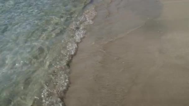 Close Turquoise Sandy Beach Clear Waters Magganari Ios Greece — Stock Video