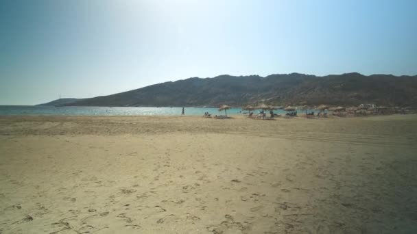 Vista Panoramica Sulla Spiaggia Sabbiosa Manganari Ios Grecia — Video Stock