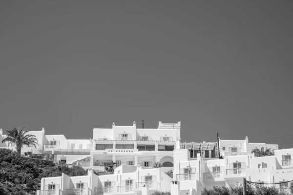 Vue Hôtel Luxe Blanchi Chaux Avec Balcons Ios Grèce Noir — Photo