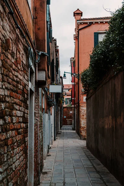 European beautiful streets in Venice, Italy — Stock Photo, Image