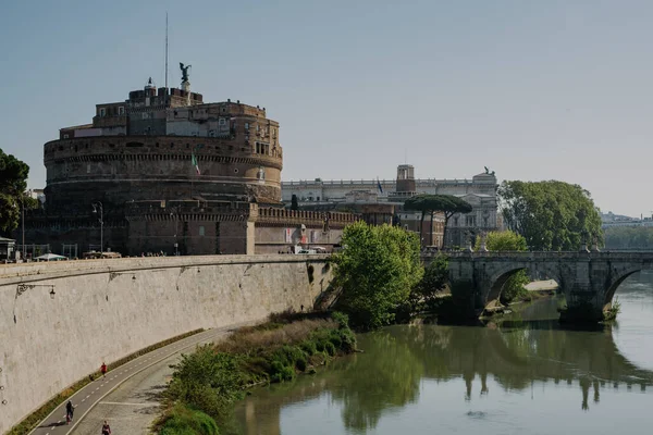 Castel SantAngelo. Roma, İtalya 'da Kutsal Melek Kalesi