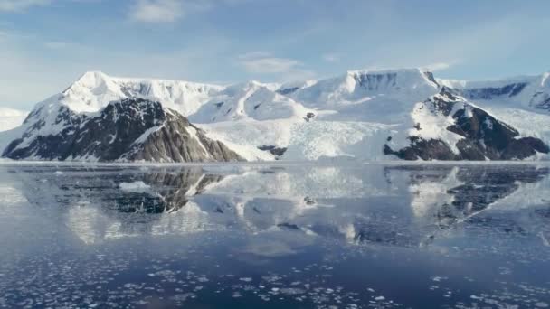 Antarctica Drone View Ijsbergen Amazing Landscape Antarctische Oceaan Zuidpool — Stockvideo