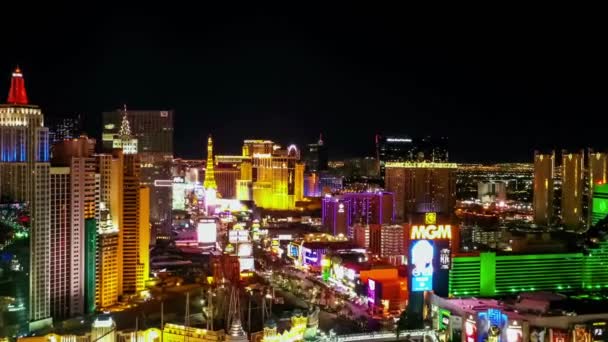 Las Vegas Noche Nevada Vuelo Aéreo Luces Ciudad Tira Las — Vídeos de Stock